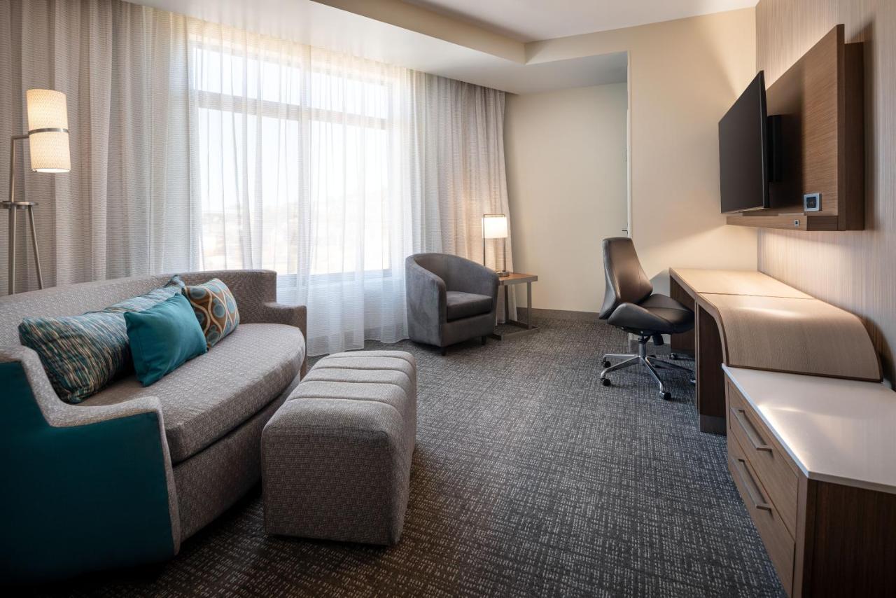 Courtyard By Marriott Petaluma Sonoma County 호텔 외부 사진