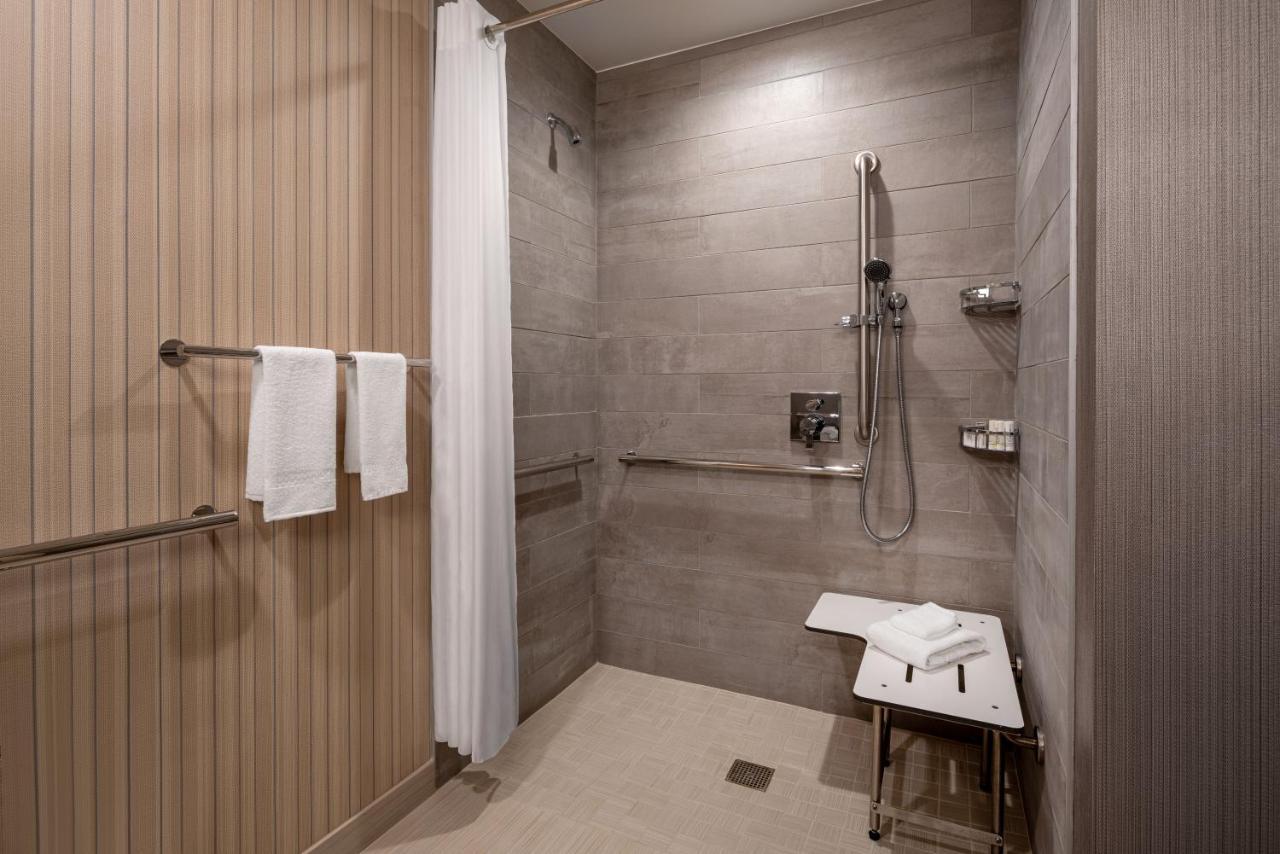Courtyard By Marriott Petaluma Sonoma County 호텔 외부 사진