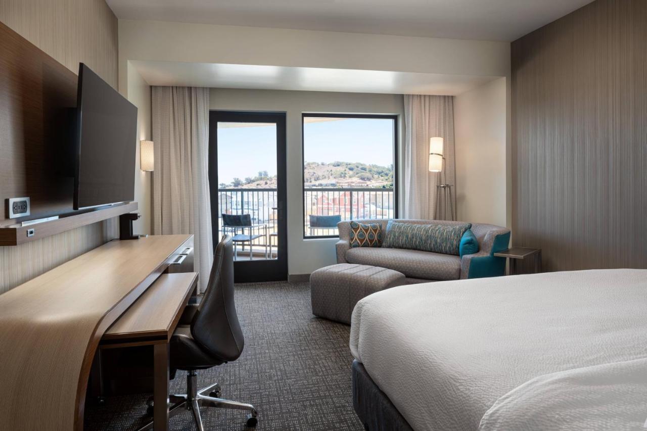 Courtyard By Marriott Petaluma Sonoma County 호텔 외부 사진